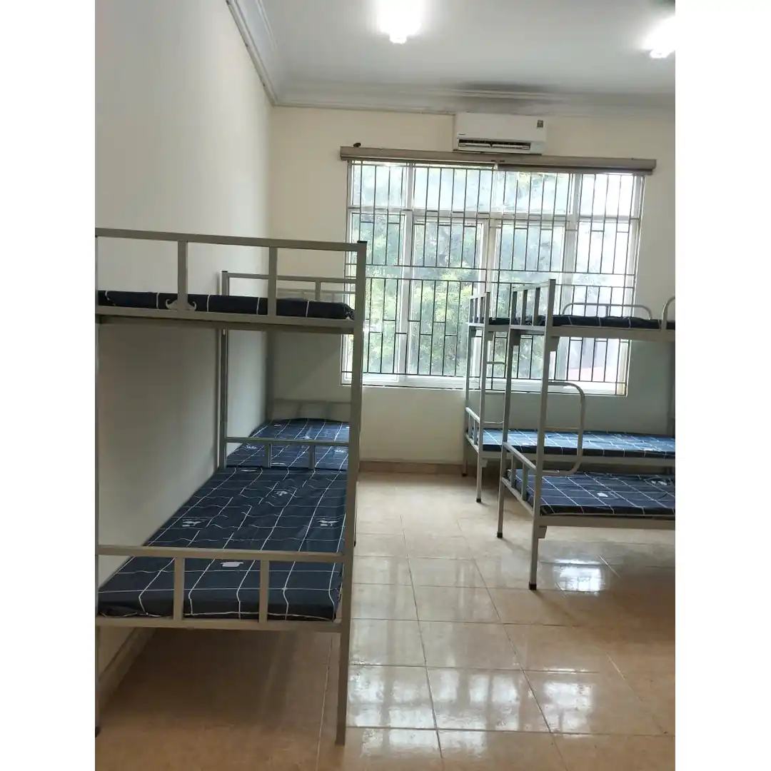 Ảnh thực tế Giường Sắt 2 Tầng Dát Sắt Màu Ghi HN423